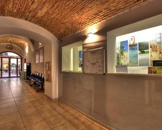 Hostel Marina - Cagliari - Resepsjon