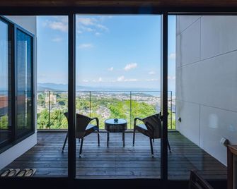 Sekiya Resort Terrace Midoubaru - Beppu - Balcon