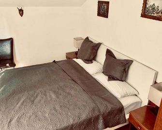 Aurelia - Frankfurt am Main - Bedroom