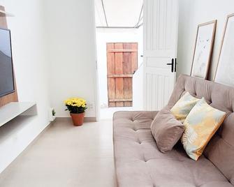 Flats Jardim de Ramos em Paraty, RJ - Paraty - Living room