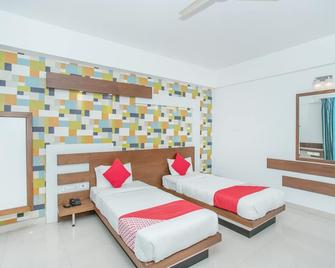 OYO 3175 Pluspoint Suites - Bangalore - Habitación
