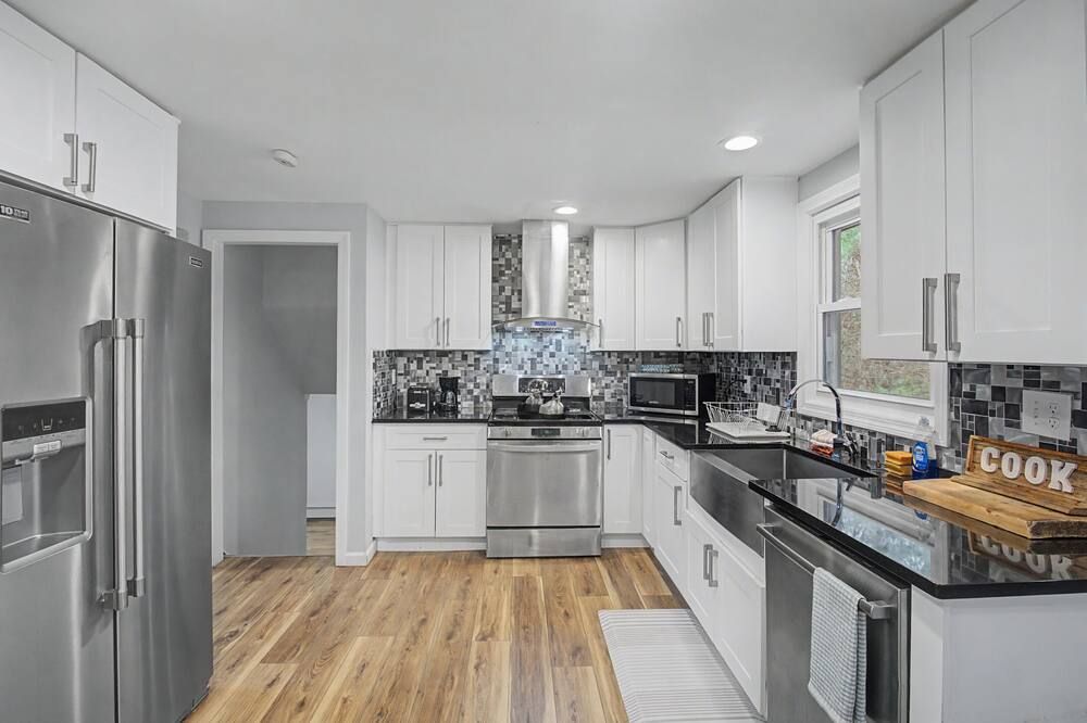 Beautiful 3 bedroom home centrally located in picturesque CT.