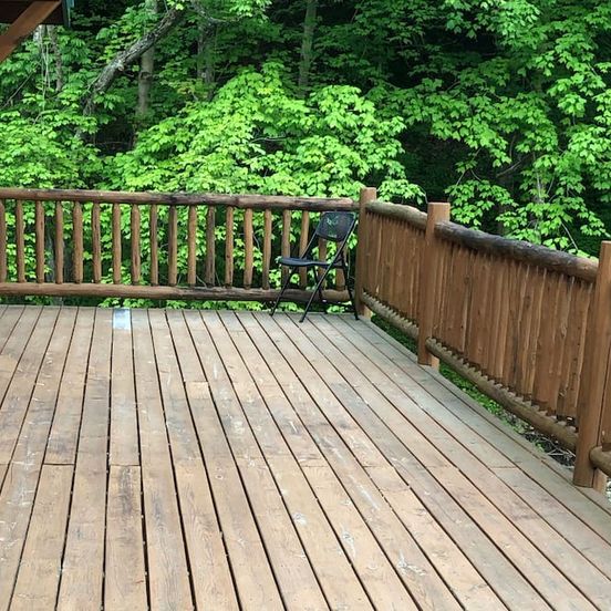 Balcony view of The Willow Cabin - Luxury Cabin on the Creek close to attractions