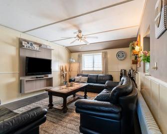 Holiday Home in the Heart of Giethoorn - Giethoorn - Sufragerie