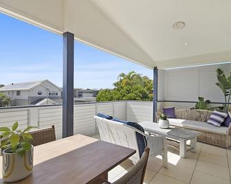 Beach Retreat - Tweed Heads - Balcony