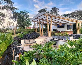 Cannatel Exclusive Hotel - La Tebaida - Binnenhof