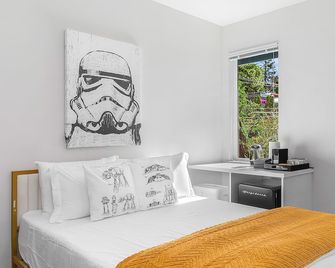 Luke's Jedi Meditation Chamber - Seattle