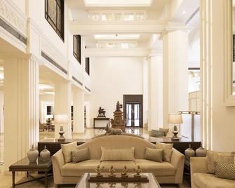 تاج غانجيز، فاراناسي - فاراناسي - غرفة معيشة