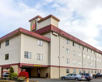 Super 8 by Wyndham Ketchikan - Ketchikan - Edificio
