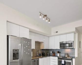 Acs-2205-Uptown Charlotte-Studio W/ Roof Top Pool - Charlotte - Cucina