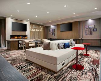 DoubleTree by Hilton Chicago Midway Airport - שיקאגו - לובי