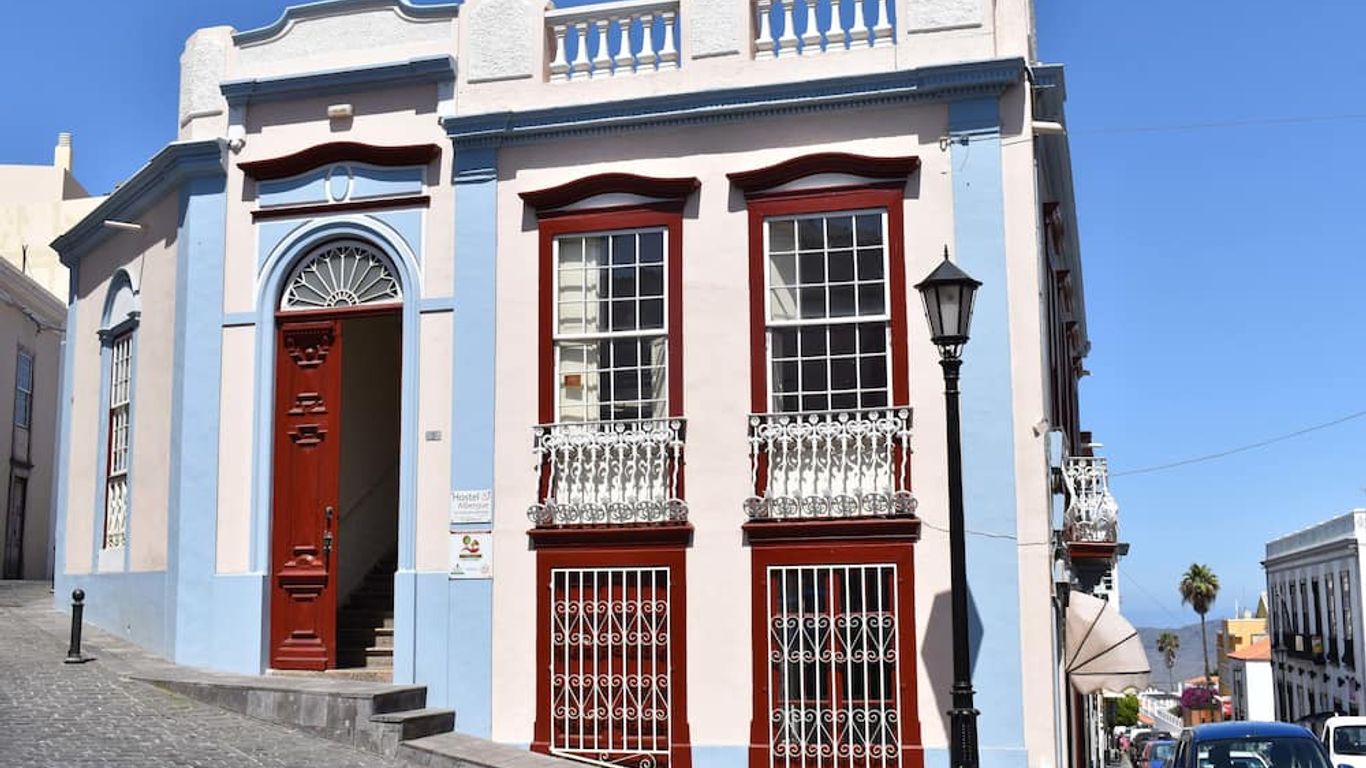 Hostel Albergue La Casa Encantada