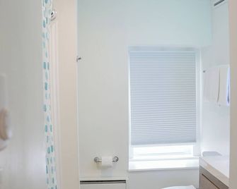 Luxury Penthouse -3 Blocks to Boardwalk, Outlets, & Casinos - Near AtlantiCare - Atlantic City