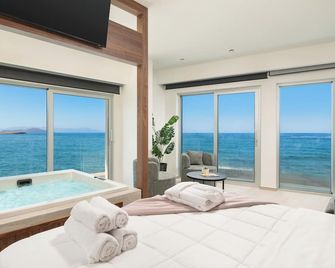 Elia Sea Suites - 哈尼亞
