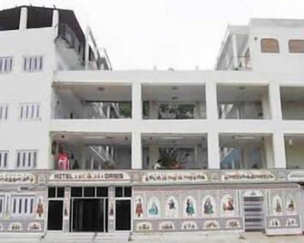 Hotel Oasis - Pushkar - Building