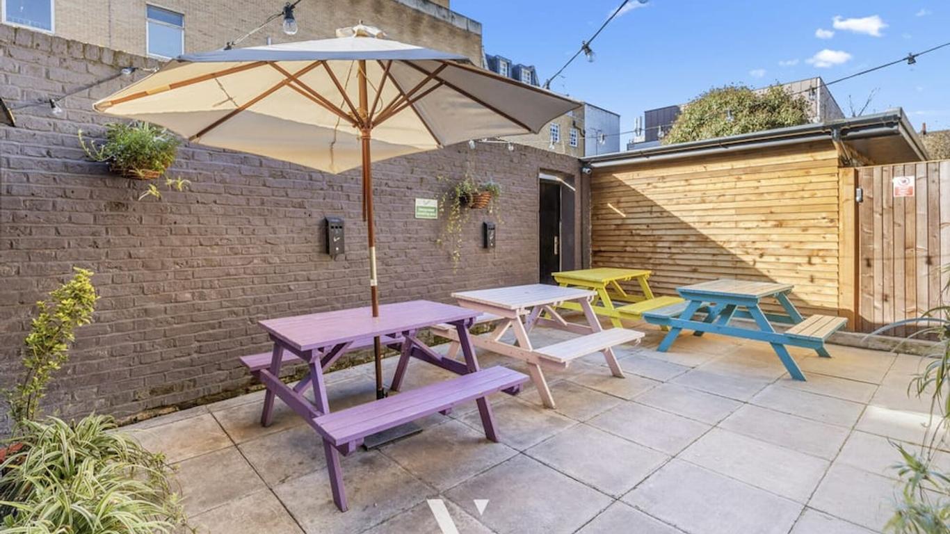 Smart Camden Inn Hostel