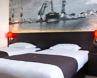 Bastion Hotel Rotterdam-Terbregseplein - Rotterdam - Schlafzimmer