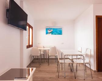 Hostal Las Nieves - Ibiza