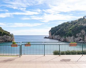 Hotel Apollon Corfu - Palaiokastritsa - Balkon