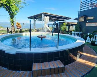 Rocca Del Garda Residences - Cardona - Piscina