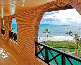 Coliseum Beach Resort - Beberibe - Balcone