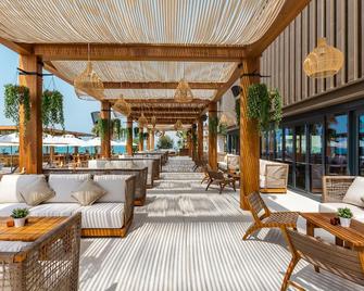Mövenpick Resort Al Marjan Island - Ras Al Khaimah - Pátio