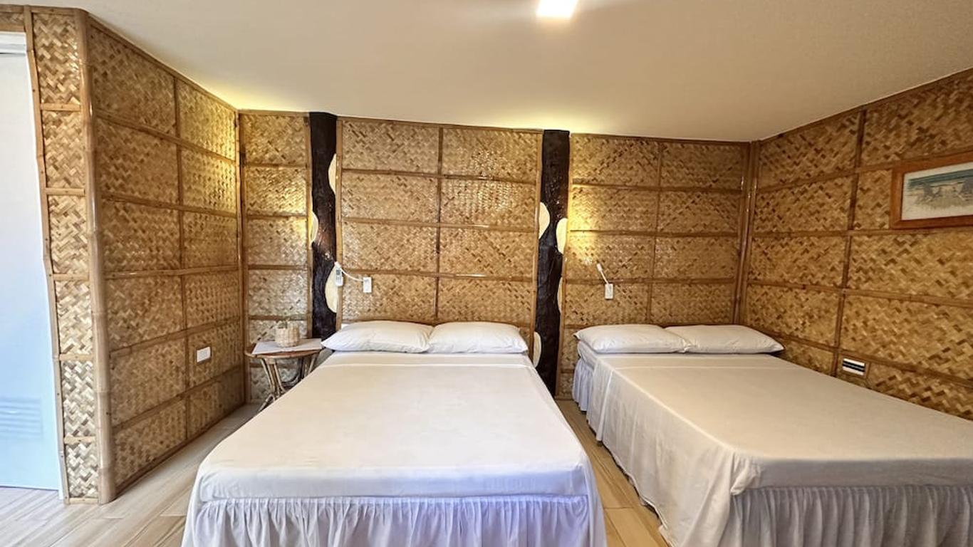 Bamboo House Beach Lodge & Restaurant