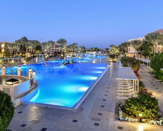 Jaz Aquamarine Resort - Hurghada - Piscina