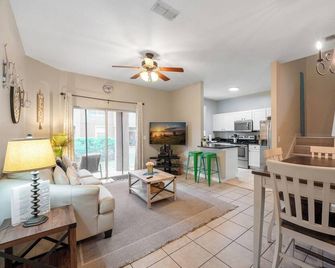 Disney-Area 4br Townhome | Resort Amenities - Davenport