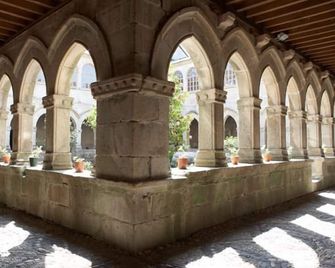 Albergue Monasterio de La Magdalena - Sarria