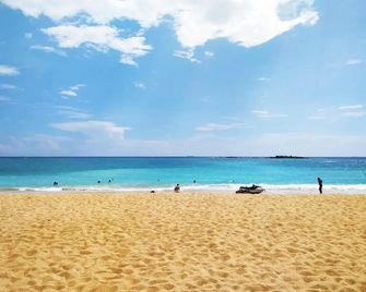 Full Moon Resort - Unawatuna - Playa