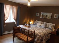 Perfect Location - 10 Minutes From Downtown Charlottetown - Charlottetown - Habitació