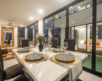 Alsava Villa & Suites Canggu - Denpasar - Dining room