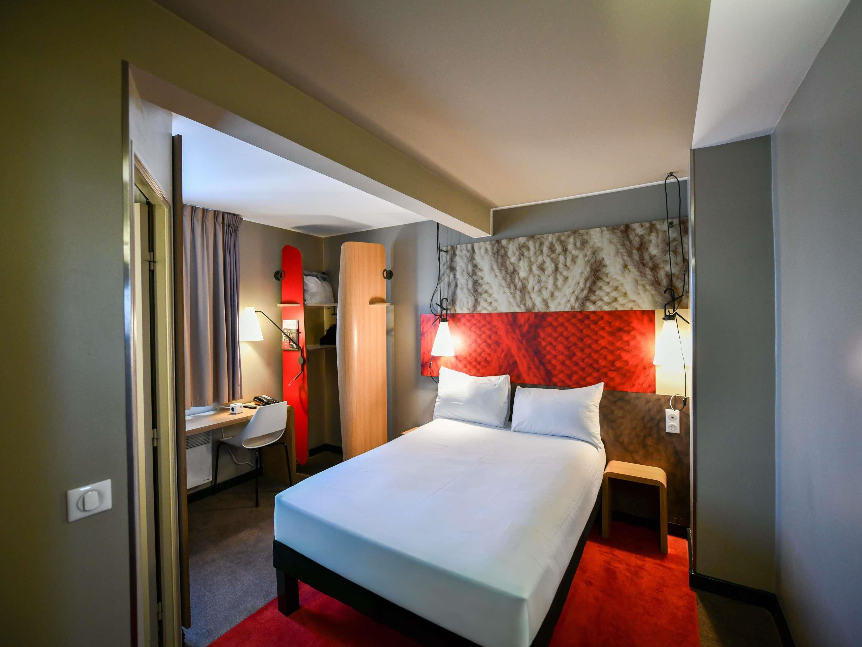 ibis Paris Canal Saint-Martin from $78. Paris Hotel Deals