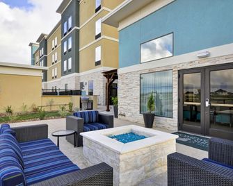 Homewood Suites by Hilton New Braunfels - New Braunfels - Patio