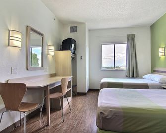 Motel 6 Albuquerque North - Albuquerque