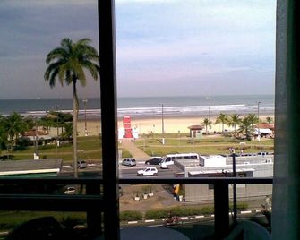 Apartment for 2 people with sea view. - Sao Vicente (Brésil) - Balcon