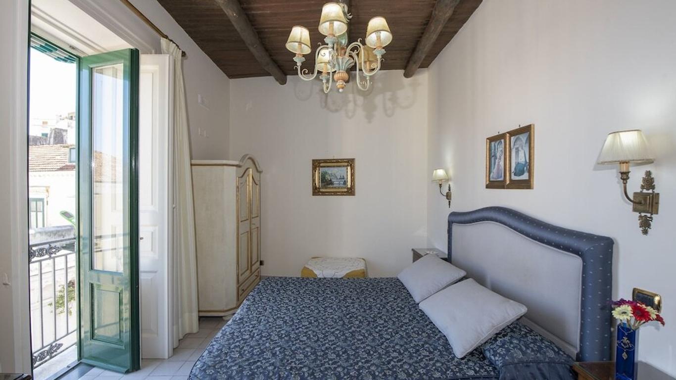 Residenza Del Duca Rooms & Apartments