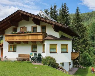 Cozy Angererhof: Close To Drei Zinnen - Monte Paterno (4p) - Friendly - Kartitsch - Gebäude