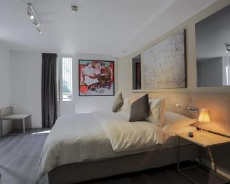 Chez Maman Hotel & Restaurant - Geneva - Bedroom