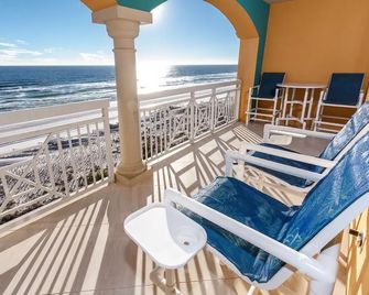 Azure Beach Resort by Panhandle Getaways - Fort Walton Beach - Balkon