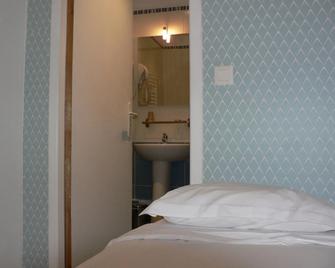 Hôtel Les Alizés - Biarritz - Soveværelse