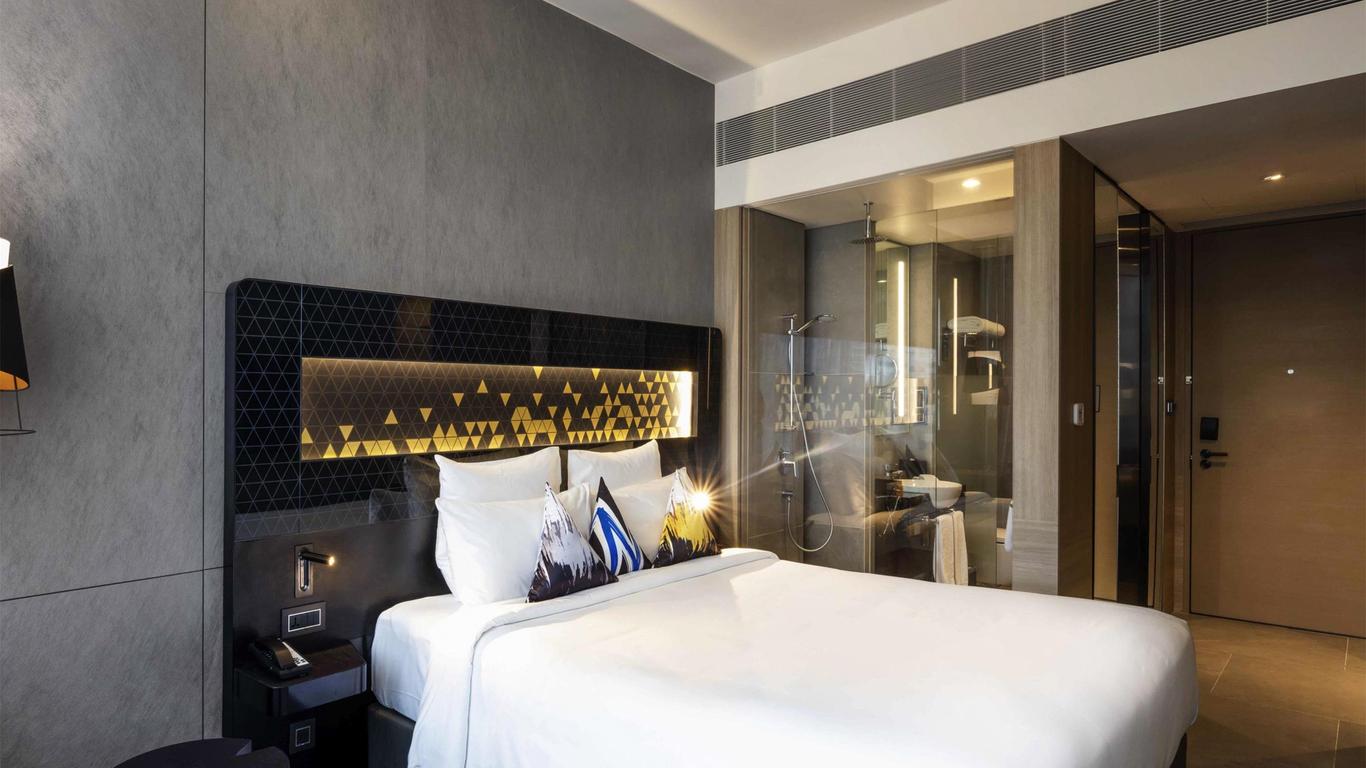 Novotel Singapore on Stevens