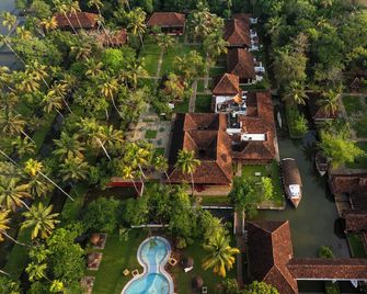 Coconut Lagoon - Cgh Earth - Kumarakom