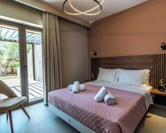 Nestor Luxury Villas - Romanos - Bedroom