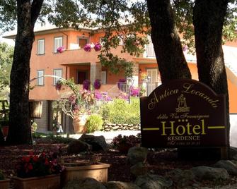 Antica Locanda della Via Francigena - Vetralla - Building