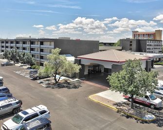 Hotel Mesa Albuquerque Midtown - אלבקורקי - בניין