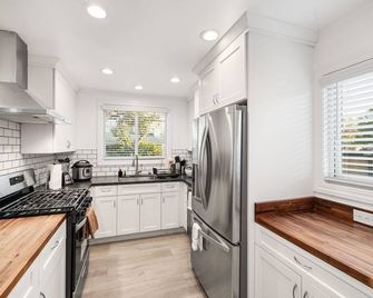 Charming Sky Cove: Sfo Haven - Millbrae - Cuisine