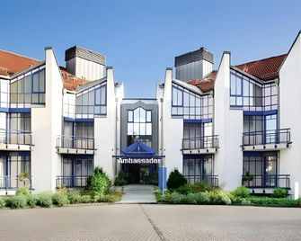 Ambassador Apparthotel - Vaterstetten - Будівля