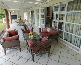 The Royal Villas Swaziland - Lobamba - Balcony